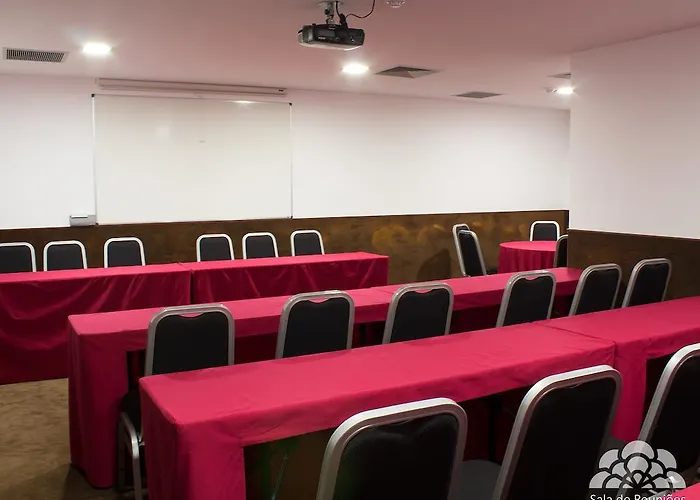 Hotel Portas De Santa Rita